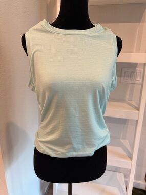 lululemon athletica Mint license to train tight. Size 12
